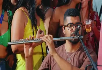 Grupo Menos é Mais - Sensível Demais  À Primeira Vista  Telegrama (Ao Vivo) (Clipe Oficial)