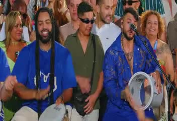 Grupo Menos é Mais - Inigualável Paixão  Sentimento de Posse  O Teu Chamego  De Tanto Sofrer