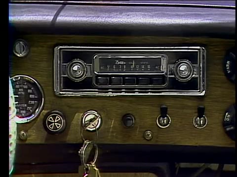 WKRP:: Les on a Ledge